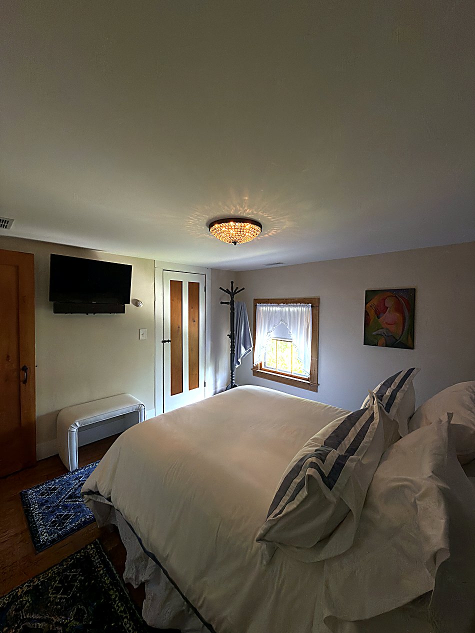 The Snug — a quiet corner to unwind